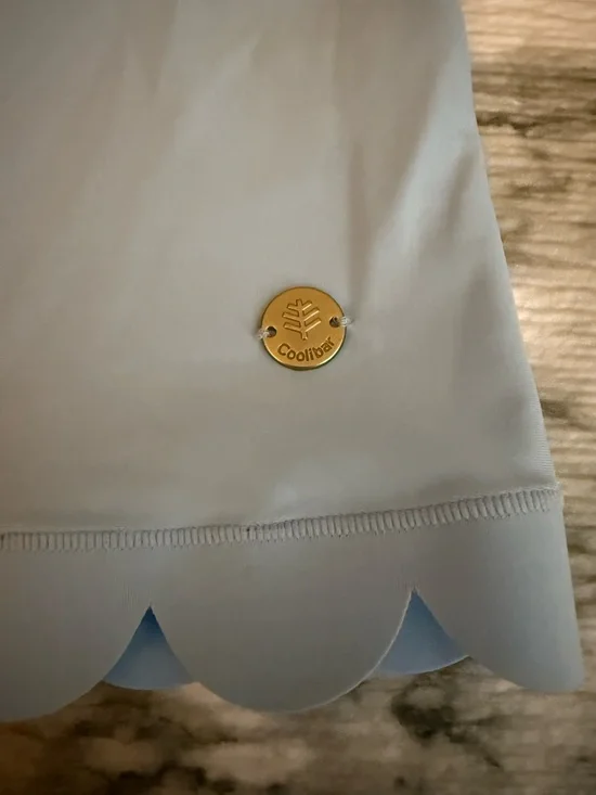 NWT Coolibar Light Blue Womens acropora Scallop Tank top w/built-in bra shirt XL - Picture 6 of 6